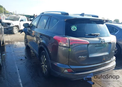 2016 Toyota Rav4 Le из США, поврежденный, VIN JTMZFREV1GJ081075